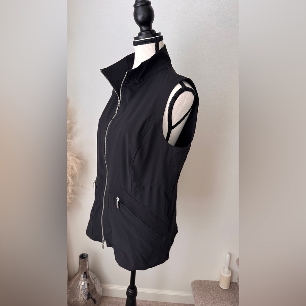 Chico's Black Sleeveless Zip-Up Vest - US 8 - Picture 4 of 8